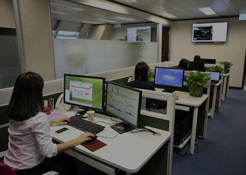 手机轰在线轰炸免费